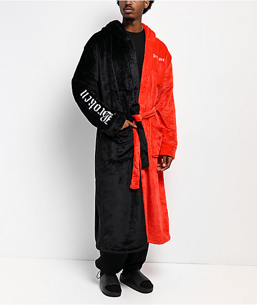 Broken Promises Black & Red Horn Robe | Zumiez