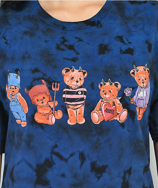 Broken Promises Unbearable camiseta tie dye azul
