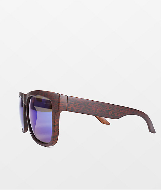 Brown hotsell mirrored sunglasses