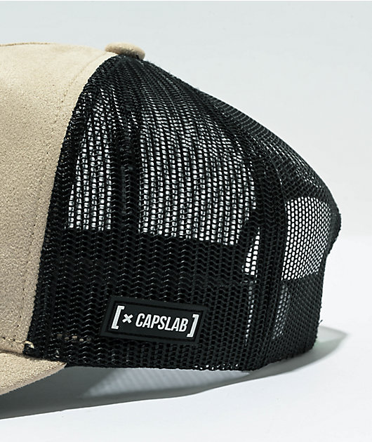 CAPSLAB x Smurfs Pizza Brown Trucker Hat