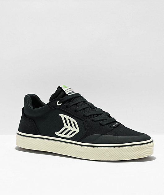 Cariuma Vallely Black Ivory Corduroy Skate Shoes Zumiez