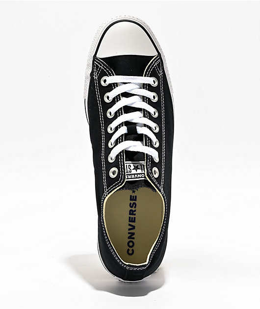 Short store black converse