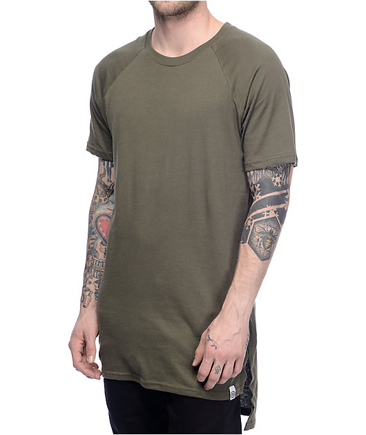 elongated t shirt