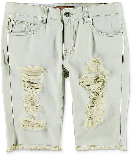 bermudas con rotos
