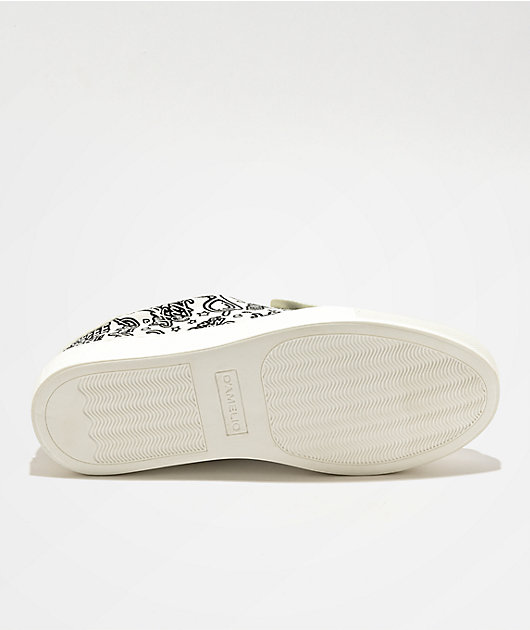 D'Amelio Footwear x Sharpie Coffee Print White Shoes