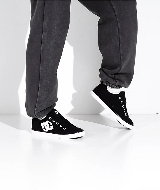 DC Chelsea TX Black & White Skate Shoes video
