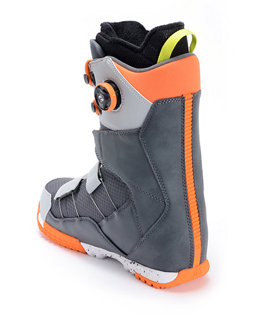 dc gizmo snowboard boots