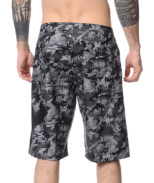 dc camo shorts