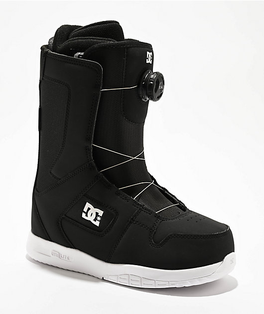 DC Shoes Womens Mora Boa Snowboard Boots (Black/White)