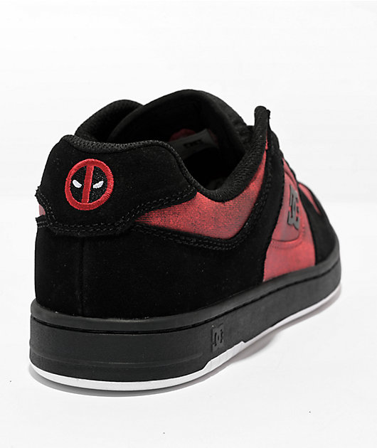 Deadpool slip sale on shoes