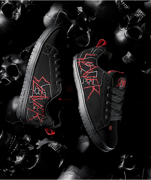 スケートボード dcshoes slayer jnco affliction dvs globe DC x Slayer Court Graffik Black & Red Skate Shoes | Zumiez