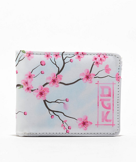saku♡ DGK Tranquil White Bifold Wallet | Zumiez