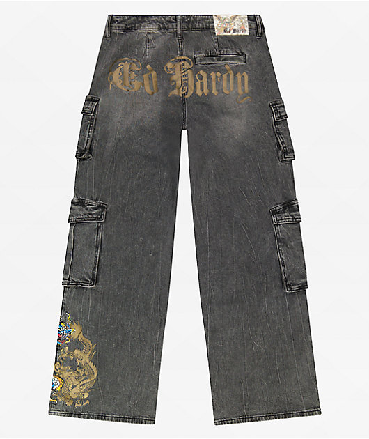 （龍ちゃん）HYOD D3O® TAPERED CARGO Ed Hardy Dragon Charcoal Cargo Jeans | Zumiez