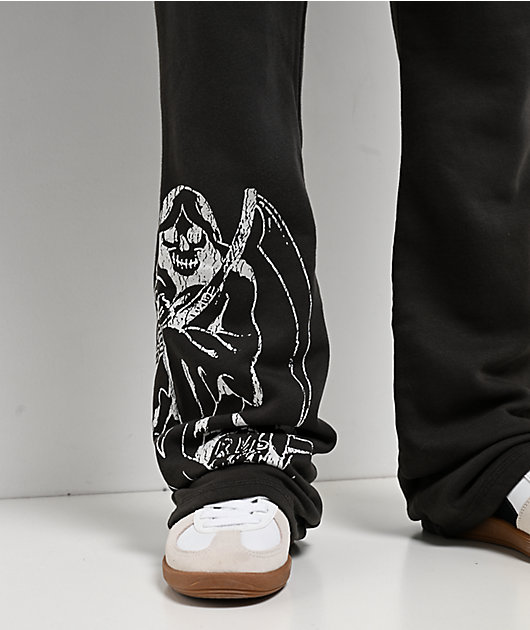 店舗限定 PASS CODE DADDY SWEAT Ed Hardy Skeletons Sunfade Grey Sweatpants | Zumiez