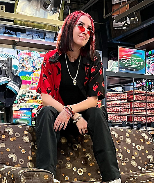 Empyre Miller Mini Oval Red & Silver Sunglasses | Zumiez
