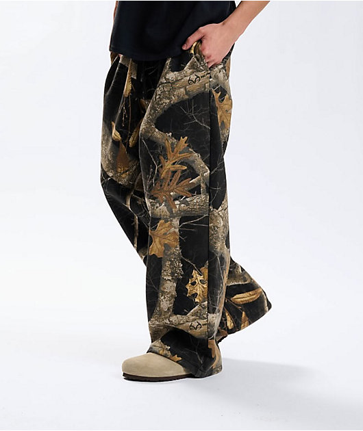 Empyre x Realtree EDGE Colors Blue Cargo Sweatpants | Zumiez