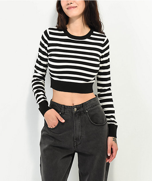 Black and white striped hotsell cropped sweater