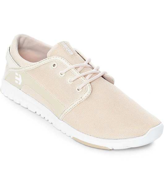 etnies scout tan