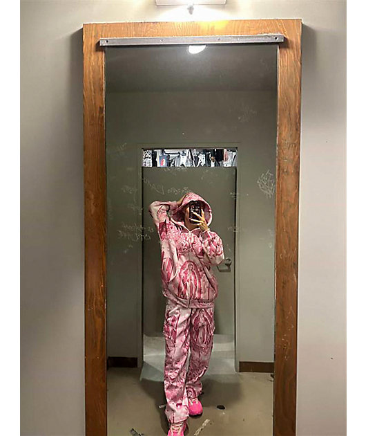 FB County Graffiti Pink Cargo Sweatpants | Zumiez