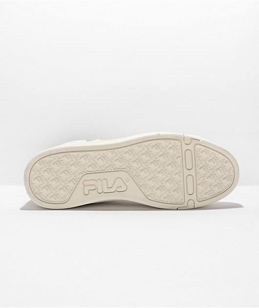 Fila sandals clearance zumiez