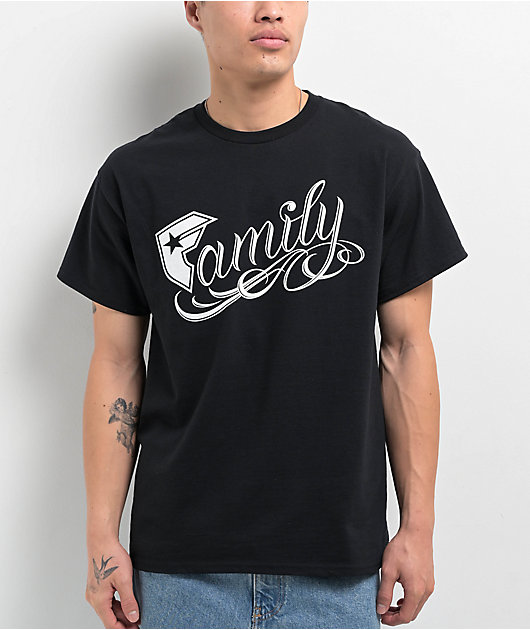 Famous Stars and Straps Family Tシャツ 黒 XL Famous Stars & Straps Family Black T-Shirt | Zumiez