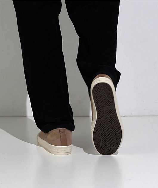 Globe Gilette Incense & Antique Skate Shoes video