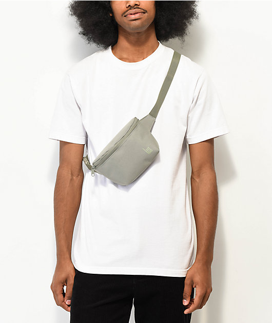 Bum bag outlet zumiez