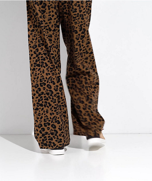 HEYDUDE Wendy Slip Warmth Beige Mule Shoes video