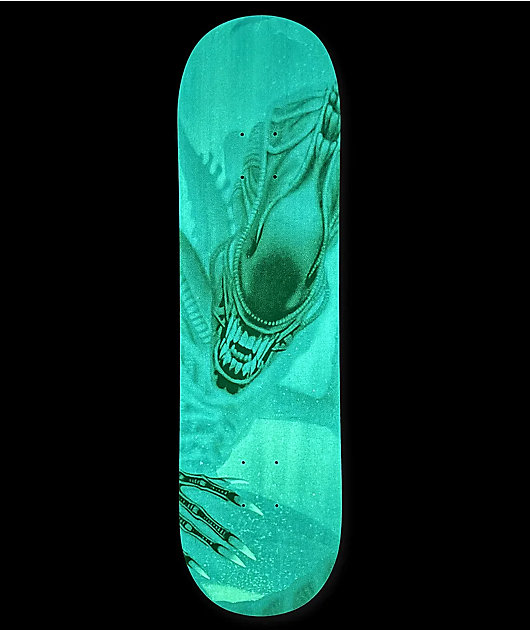 HUF X ALIEN Xenomorph Glow In The Dark 8.25" Skateboard Deck
