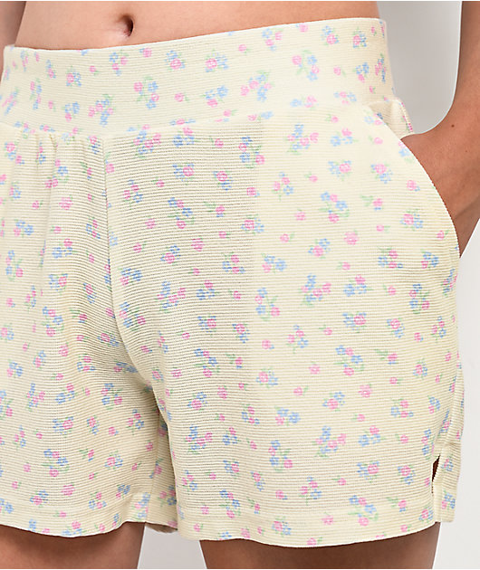 Happy Camp3r Cloud Sweetheart Yellow Lounge Shorts
