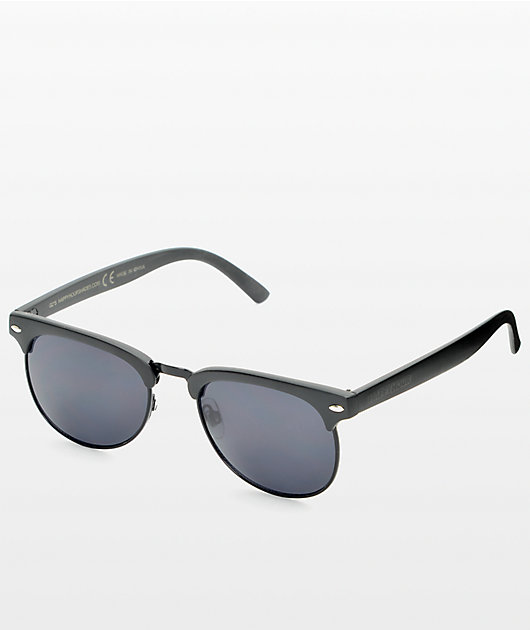 Black retro sunglasses hotsell