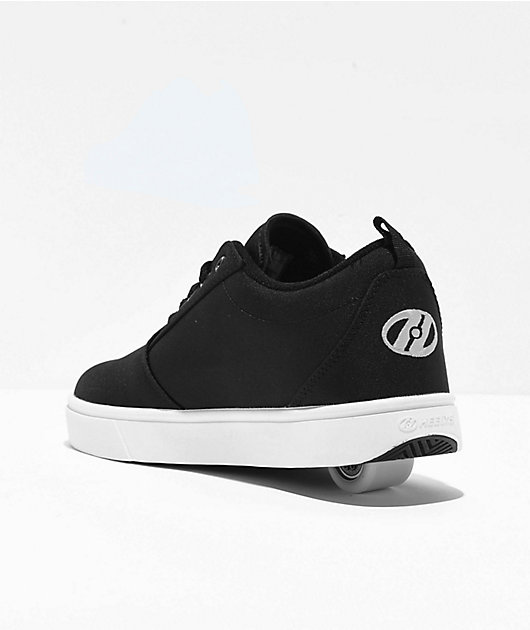 White heelys hot sale shoes