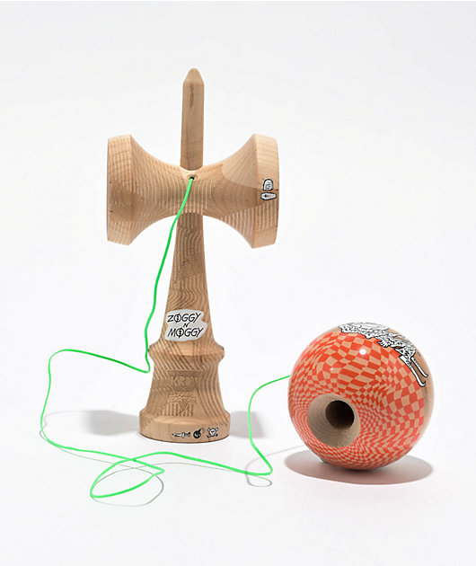 【新品 未使用】KROM KENDAMA JODYBARTON BAD けん玉 KROM x Jody Barton Zoggy & Moggy Bad Thoughts Kendama | Zumiez