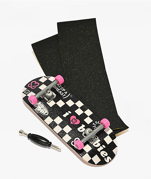 Keep A Breast Foundation x Slushcult Chex Fingerboard Complete