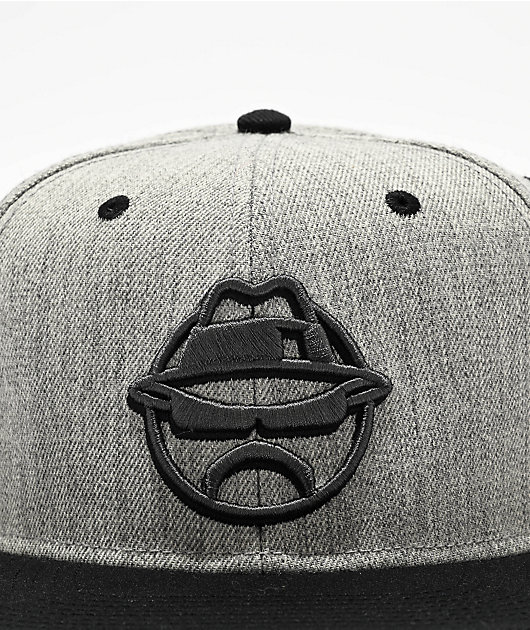 USA Lowrider Magazine Snapback キャップ　グレー USA Lowrider Magazine Snapback キャップ グレー