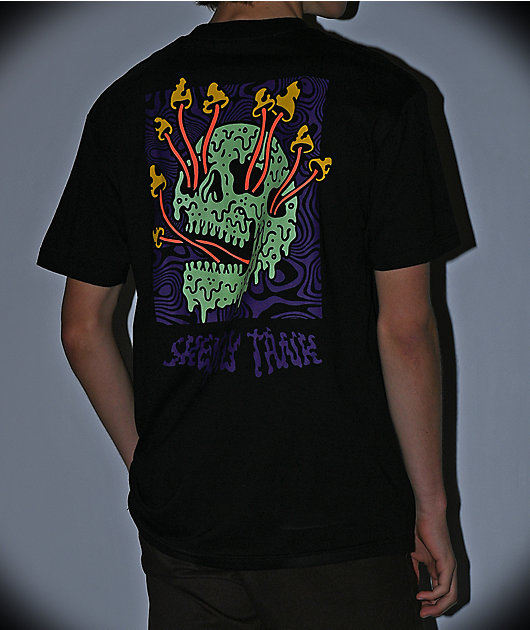 Lurking Class By Sketchy Tank Fungus Color camiseta negra