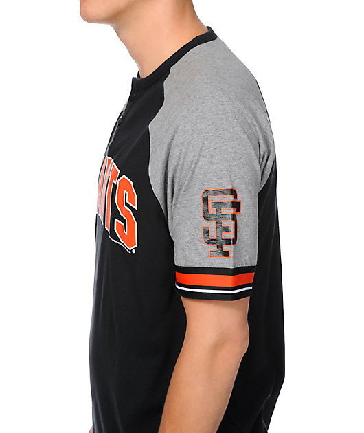 MLB Mitchell and Ness San Francisco Giants Black Henley T-Shirt
