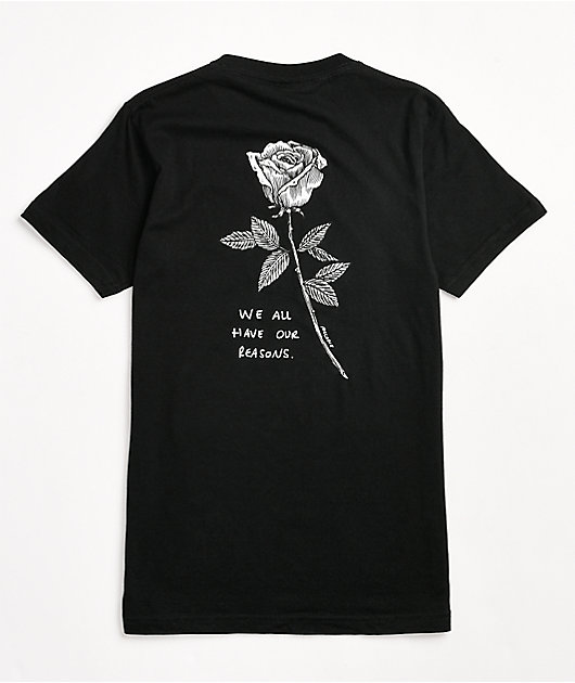 Melodie Reasons Rose camiseta negra