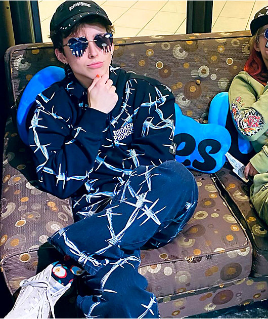 Melting Heart Black Sunglasses