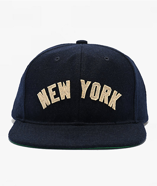 Mitchell & Ness New York Yankees Metro Roots Melton Wool Navy Vintage Strapback Hat