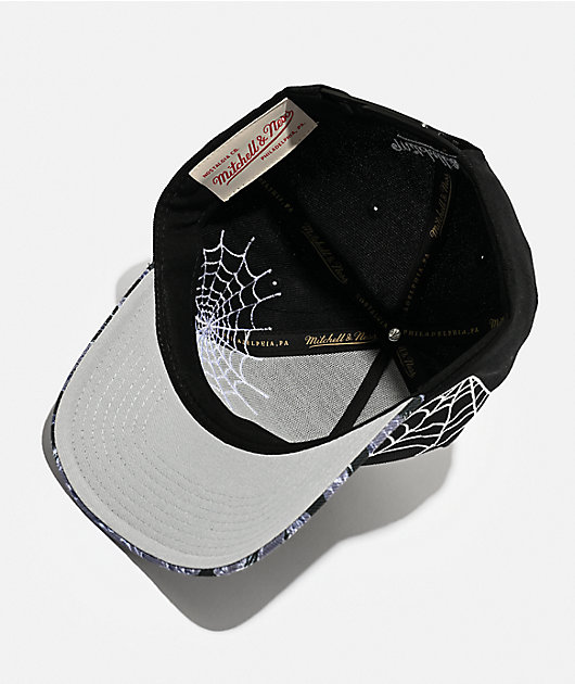Mitchell & Ness New York Yankees Tiger Stripe Black Snapback Hat