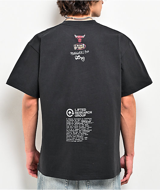 Mitchell & Ness x LRG Wild Art Bulls Black T-Shirt