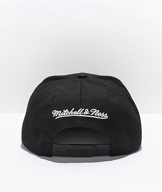 Shop Mitchell & Ness Chicago Bulls Highlighter Team Pop Snapback Hat  6HSSSH21003-CBUBLCK black