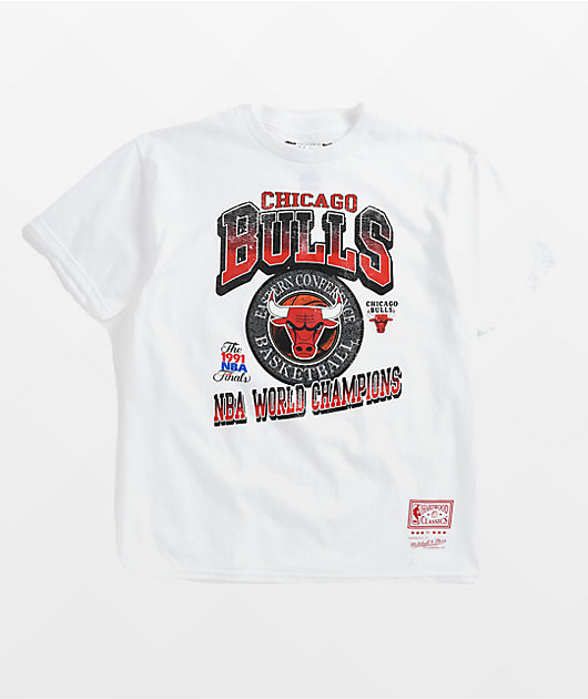 Mitchell & Ness Kids Chicago Bulls Champs White T-Shirt | Zumiez
