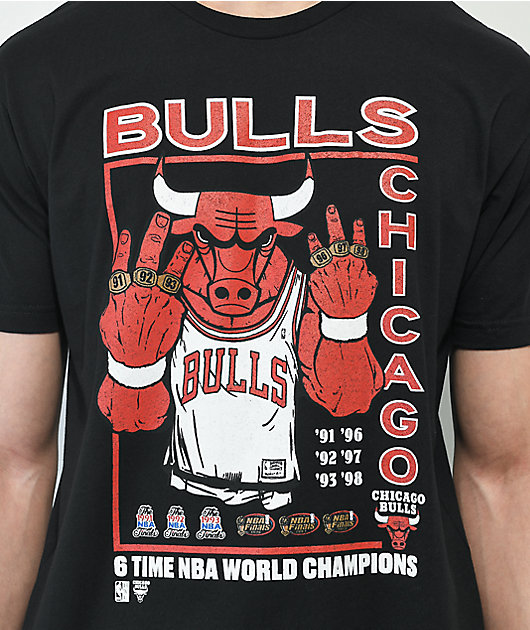 Mitchell & Ness x NBA Bulls 6 Times Black T-Shirt | Zumiez