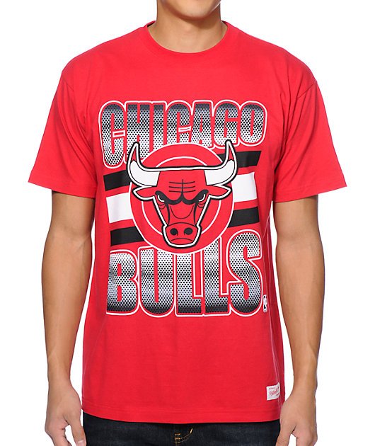 red chicago bulls shirt