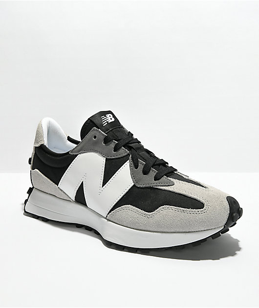 blandt Det I nåde af New Balance Lifestyle 327 Black, Grey, & White Shoes