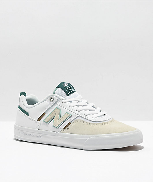 New balance white store skate shoes