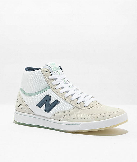 New balance hotsell tenis skate