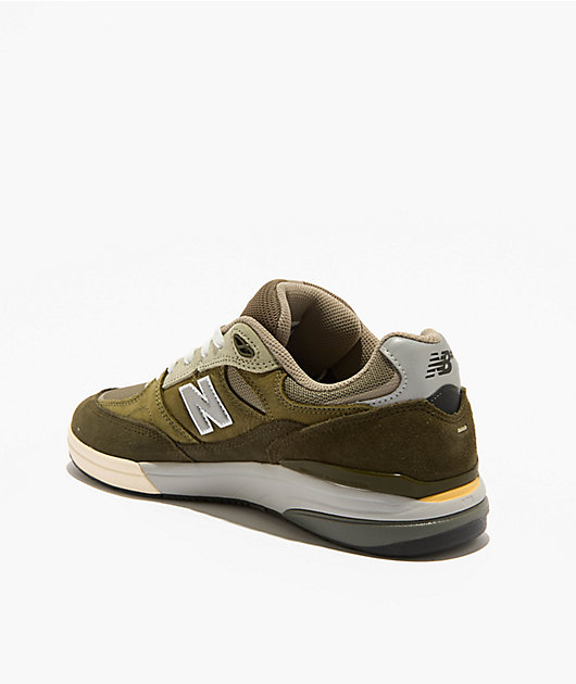 New Balance Numeric 933 Reynolds Dark Olive & Light Olive Skate